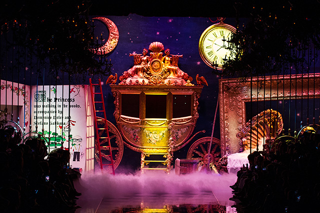 Обзор Buro 24/7: Dolce & Gabbana, осень-зима 2016 (фото 1)