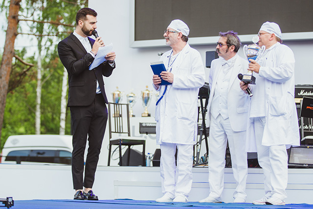 Ежегодное ралли ретроавтомобилей L.U.C Chopard (фото 15)