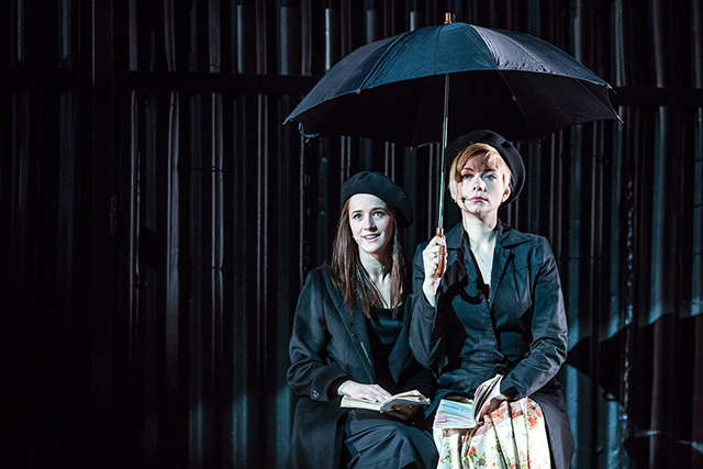 Спринт по ночным кошмарам: "Бег" в Театре имени Вахтангова (фото 6)