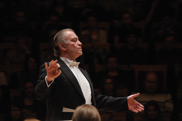 Валерий Гергиев Москву ждет I Международный конкурс молодых пианистов Grand Piano Competition (фото 2)