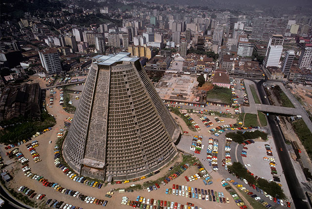 Архитектурная экскурсия: модернистские здания Рио (фото 3)