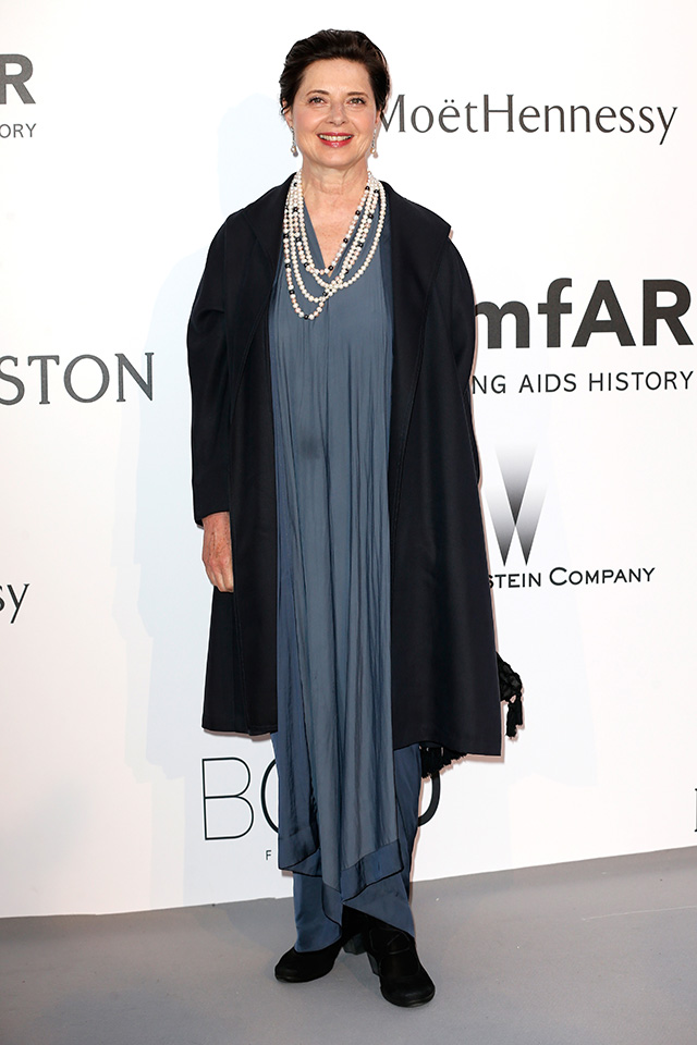 Изабелла Росселини Гала-вечер amfAR в Каннах (фото 12)