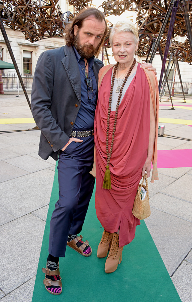 Вечеринка в честь Летней выставки в Королевской академии художеств (фото 2)