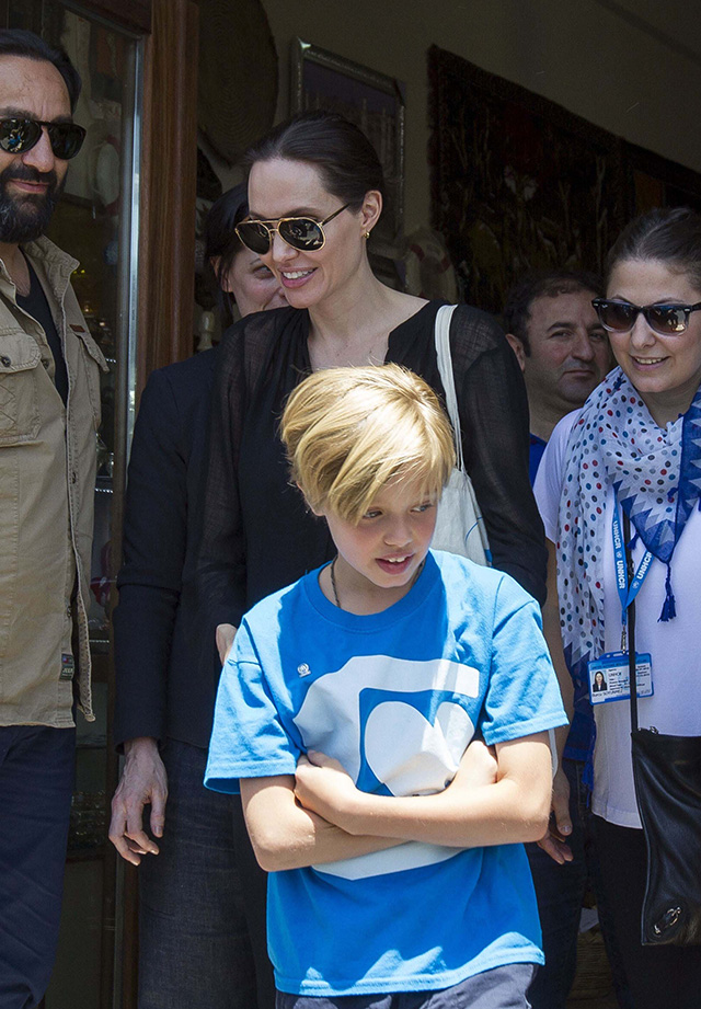 Анджелина Джоли посетила лагерь беженцев в турецком Мардине (фото 2)