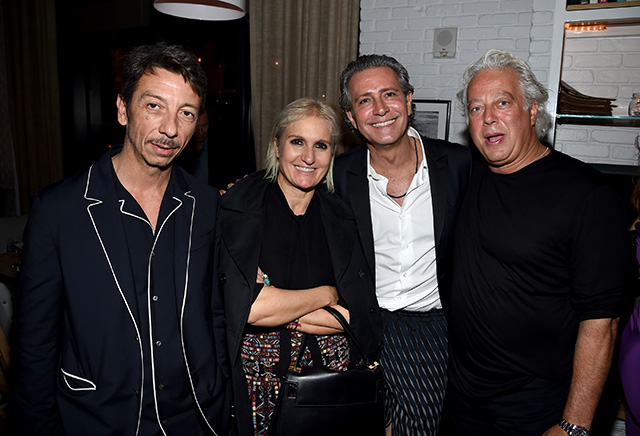 Пьерпаоло Пиччоли, Мария Грация Кьюри и Эби Розен Кэти Холмс на званом ужине в Майами (фото 5)