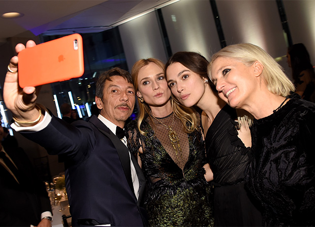 Торжественный вечер в честь Valentino в Нью-Йорке (фото 10)