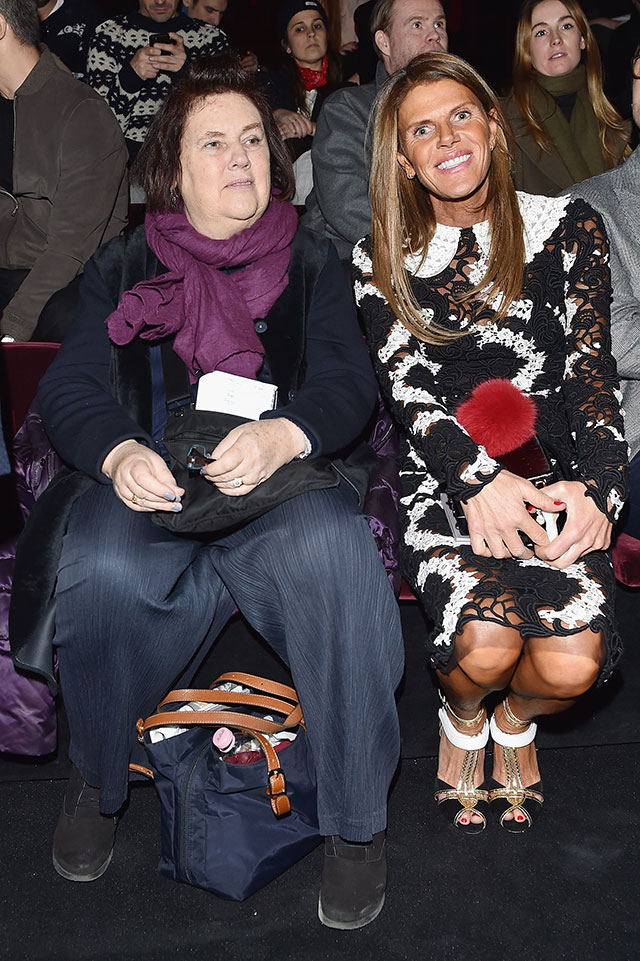 Сьюзи Менкес и Анна Делло Руссо на показе Dolce & Gabbana Гости недели мужской моды в Милане (фото 13)