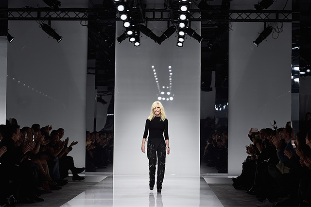 Неделя высокой моды: Atelier Versace, весна 2016 (фото 1)