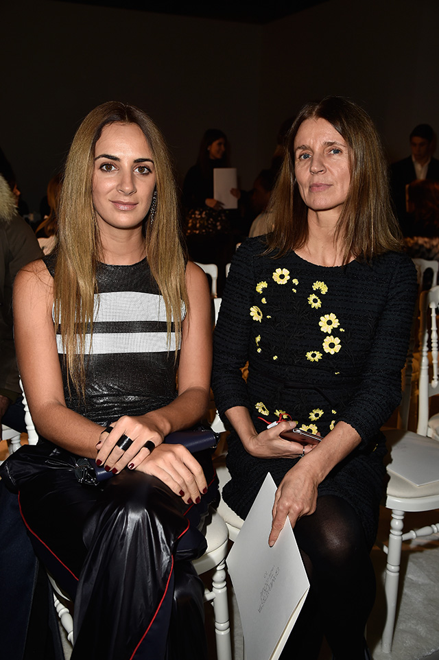 Алексия Нидзельски и Карла Отто Гости показа Giambattista Valli в Париже (фото 8)