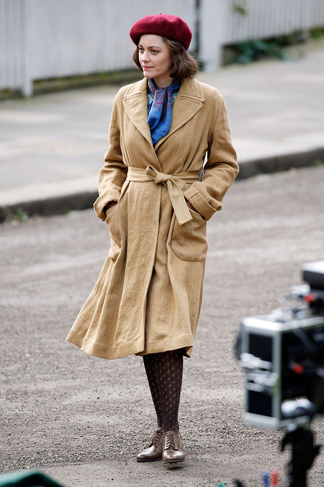 "Пять секунд тишины": первые кадры со съемок военной драмы с Брэдом Питтом и Марион Котийяр (фото 2)