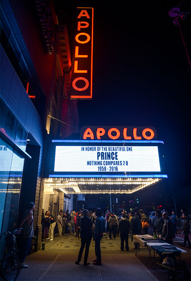 Вспоминая Принса: Нью-Йорк скорбит о певце (фото 3)