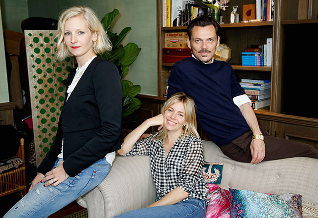 Любителям йоги: коллаборация Мэттью Уильямсона и USA Pro (фото 1)