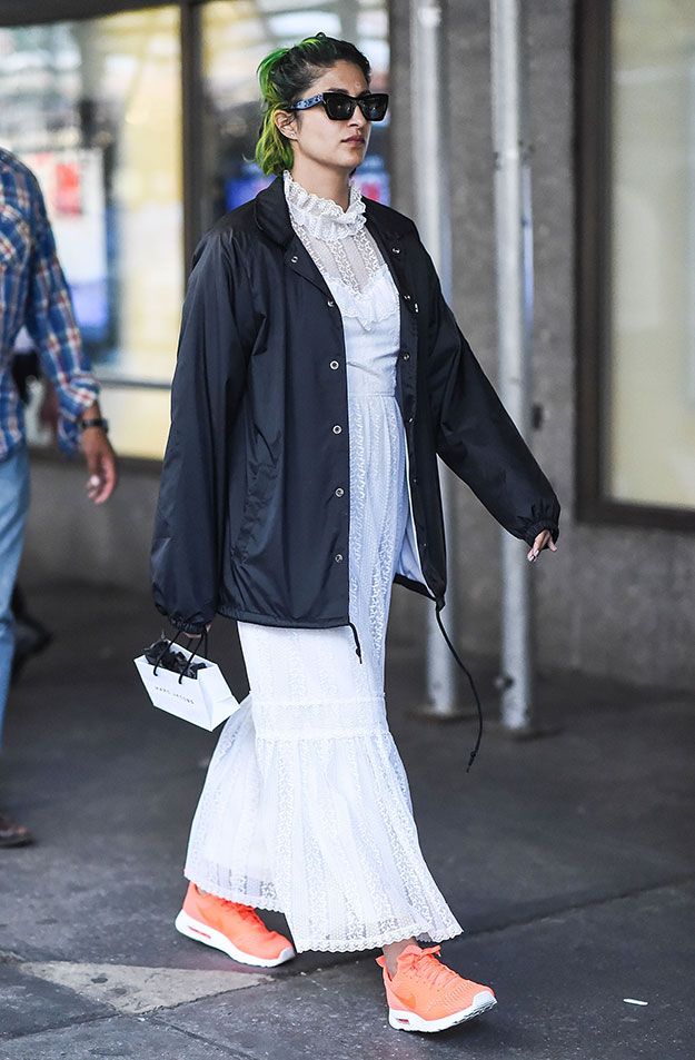 Что носят на Неделе моды в Нью-Йорке: 7 часть (фото 7)