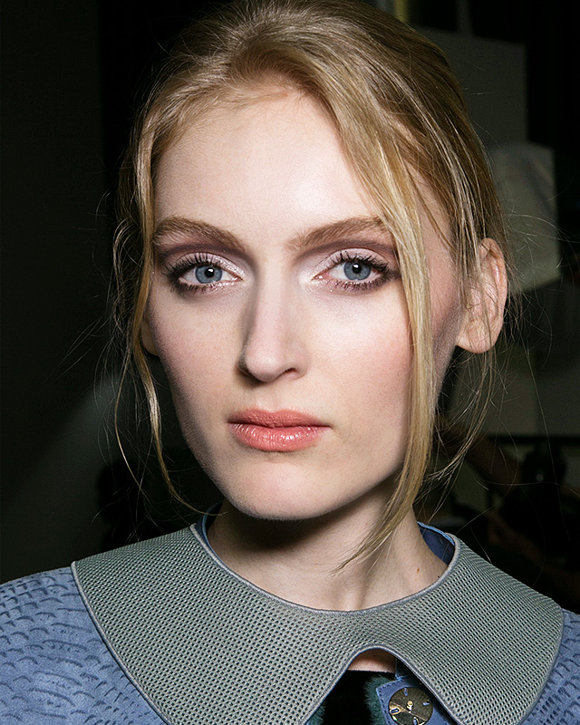 Красота в деталях: образ с шоу Giorgio Armani (фото 3)