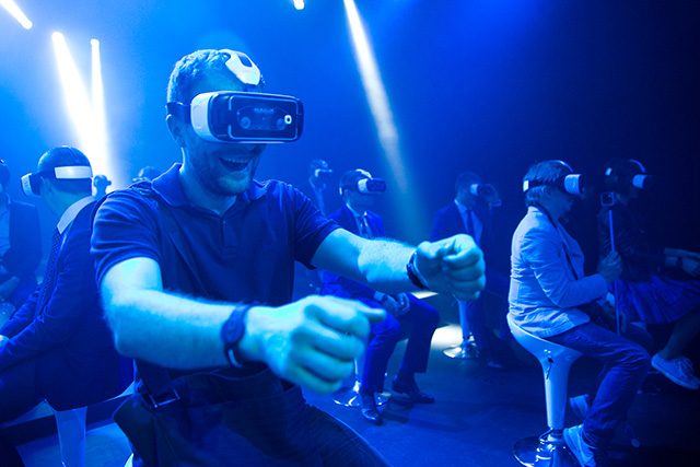 Презентация Audi Q7 на Новой сцене Александринского театра (фото 4)