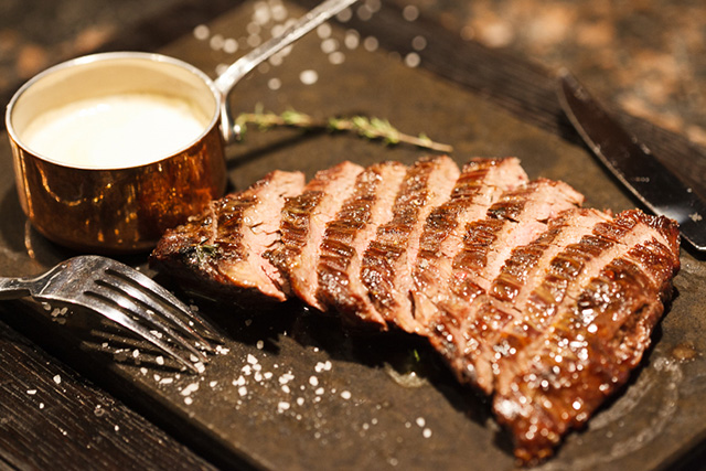 "Гирлянда Steak Shop & Show": питерский ресторан от продавцов фермерских продуктов (фото 2)