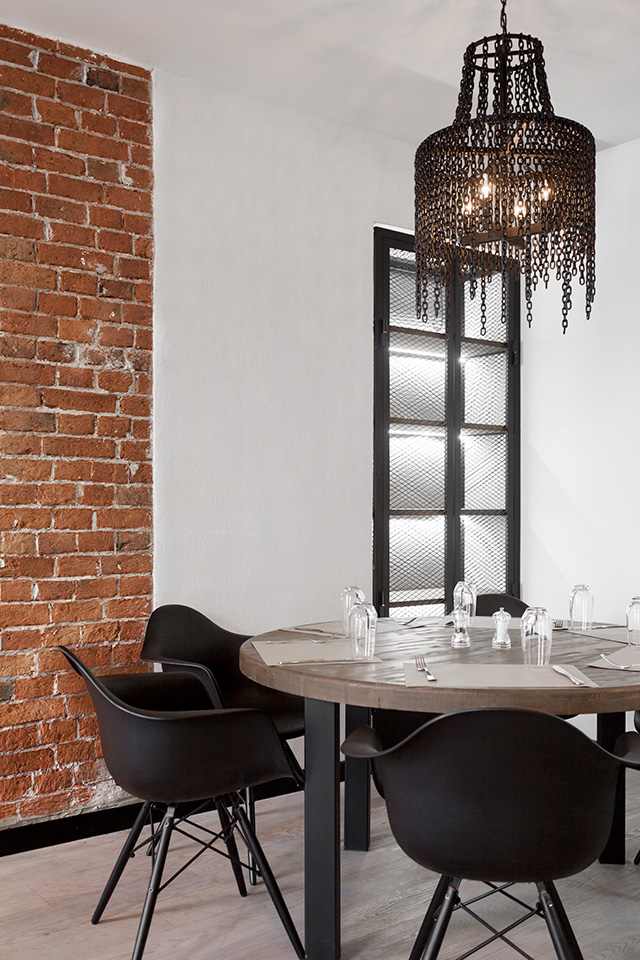 Всем добра: Dobro Bar & Kitchen (фото 2)