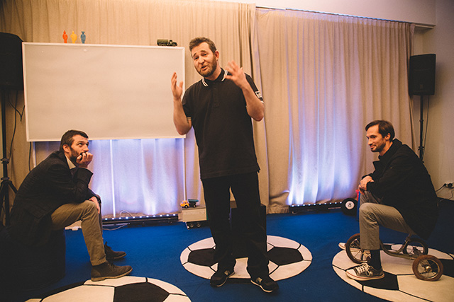 Все, что вы хотели знать о среднем возрасте, но боялись спросить: мастерская Дмитрия Брусникина представляет (фото 1)