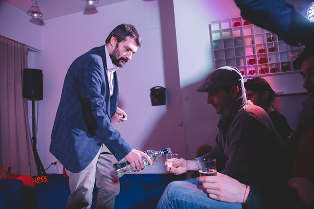 Все, что вы хотели знать о среднем возрасте, но боялись спросить: мастерская Дмитрия Брусникина представляет (фото 2)