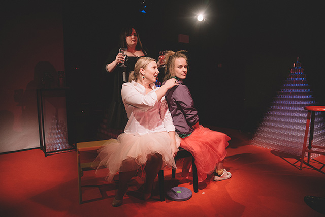 Все, что вы хотели знать о среднем возрасте, но боялись спросить: мастерская Дмитрия Брусникина представляет (фото 6)