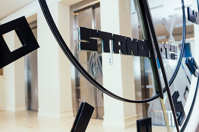 Как ретрофутуризм принес отелю "СтандАрт" международную премию за дизайн интерьеров (фото 1)