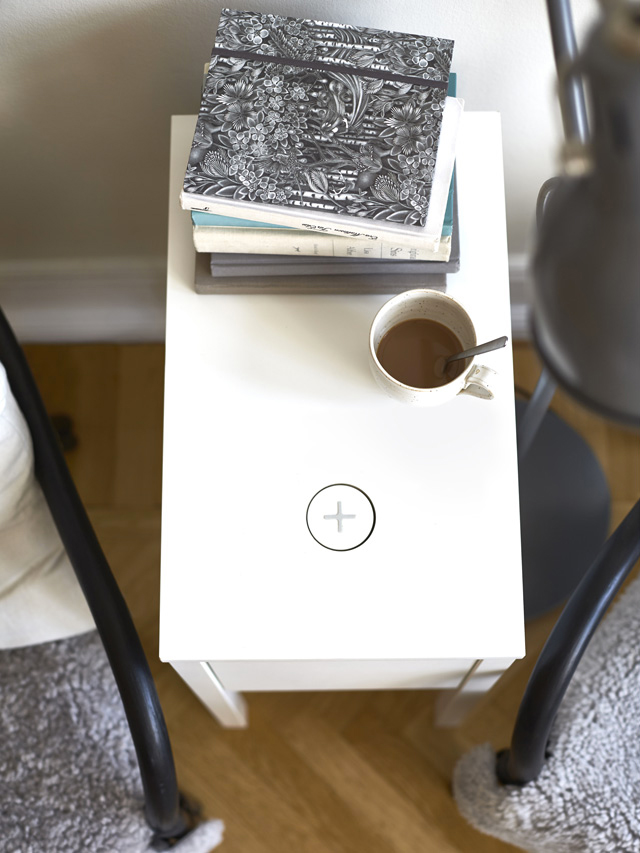 IКЕА создали коллекцию мебели со встроенной зарядкой (фото 3)