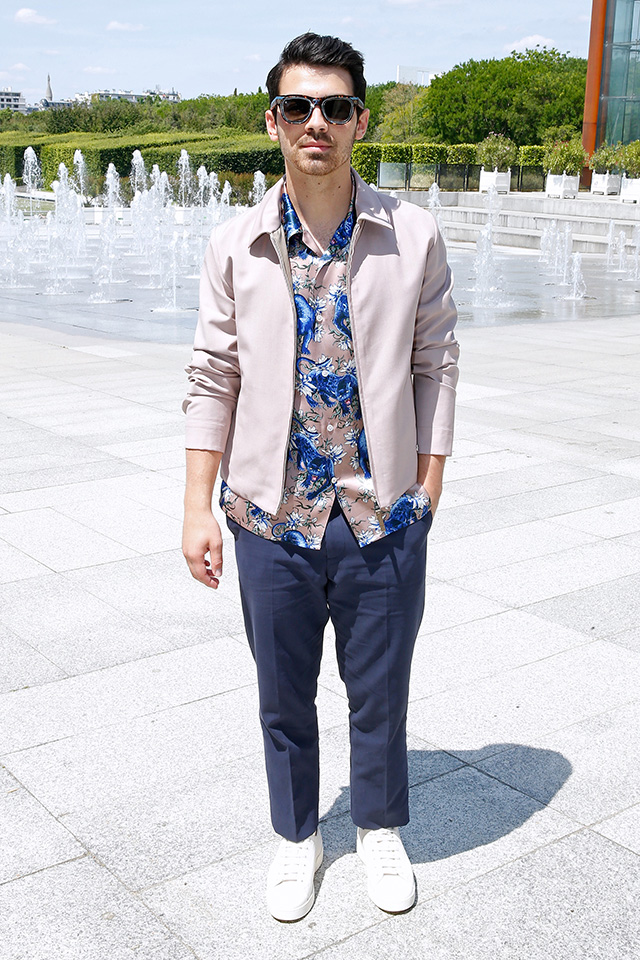 Гости показа Louis Vuitton, весна-лето 2016 (фото 13)