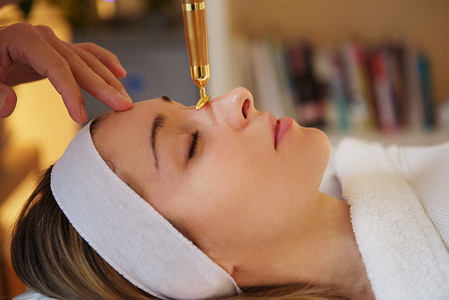 Джон Цагарис: "Излечить проблемы, связанные с кожей, и омолодить ее — цель моего метода" (фото 1)