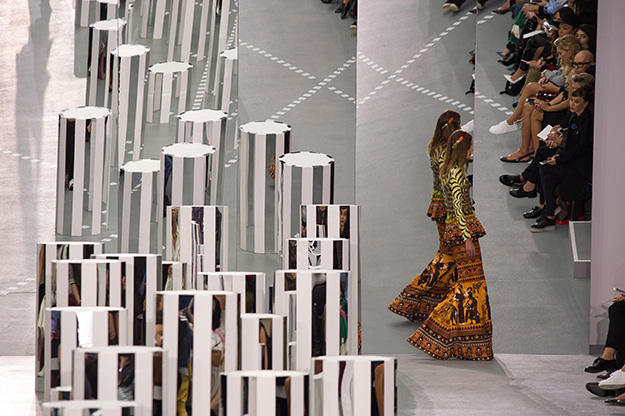 Лондонская неделя моды: Mary Katrantzou, весна-лето 2017 (фото 1)