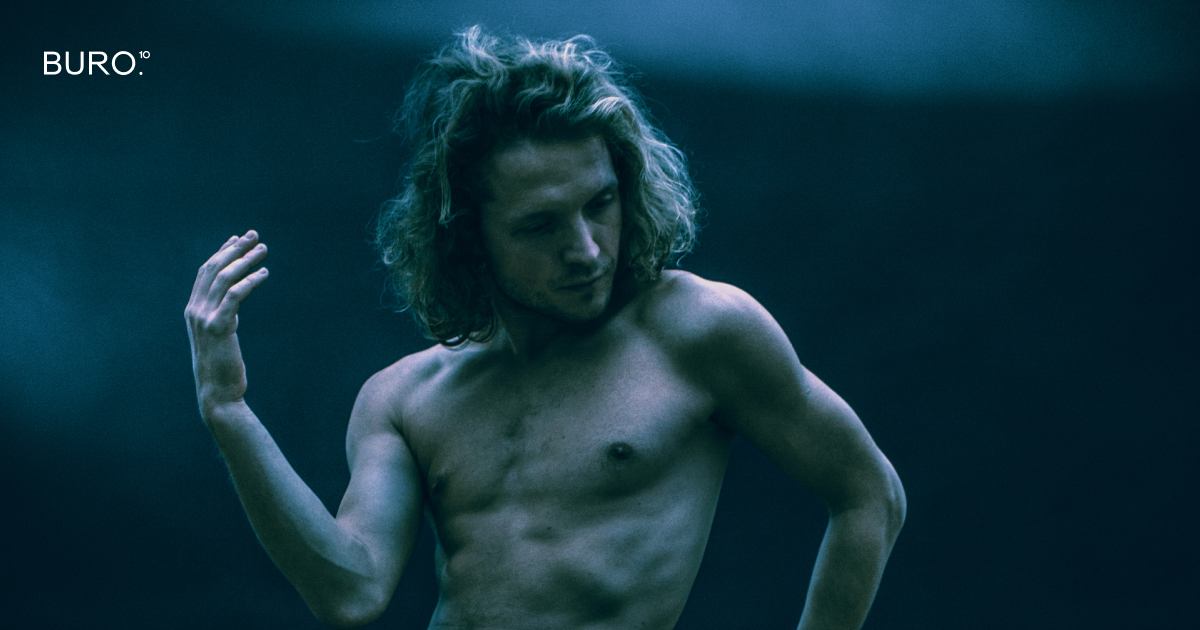 Движение есть жизнь: Владимир Варнава – о перформансе для BURO.