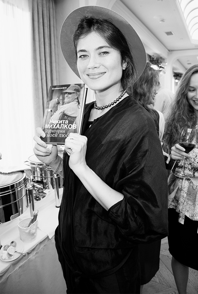 Виктория Соловьева "Территория моей любви": презентация новой книги Никиты Михалкова (фото 3)
