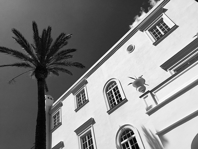 Высокое ювелирное искусство Louis Vuitton и знаменитый морской вид Капри (фото 7)