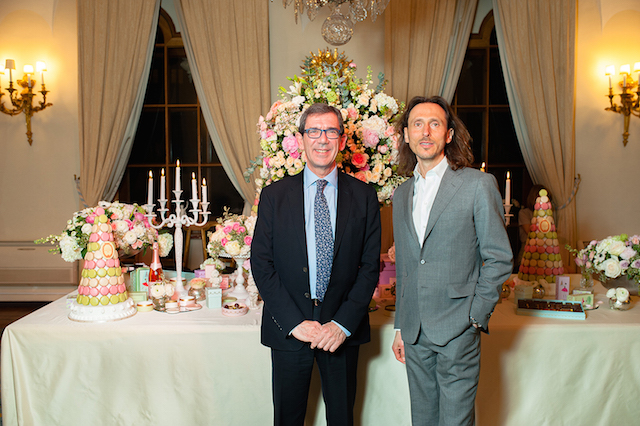 Коктейль Ladurée во французском посольстве (фото 1)