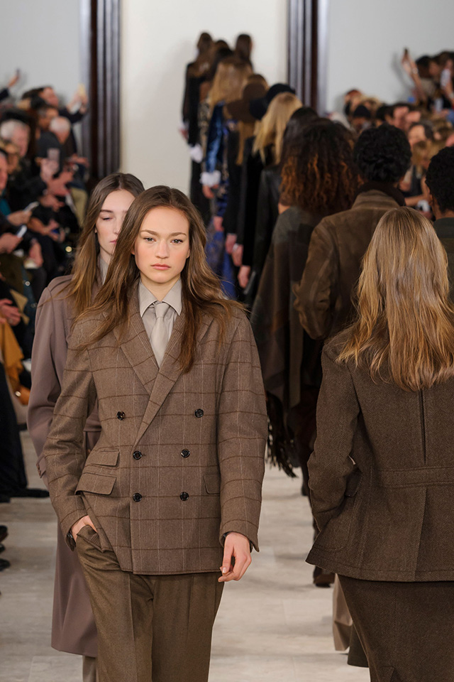 Обзор Buro 24/7: Ralph Lauren, осень-зима 2016 (фото 1)