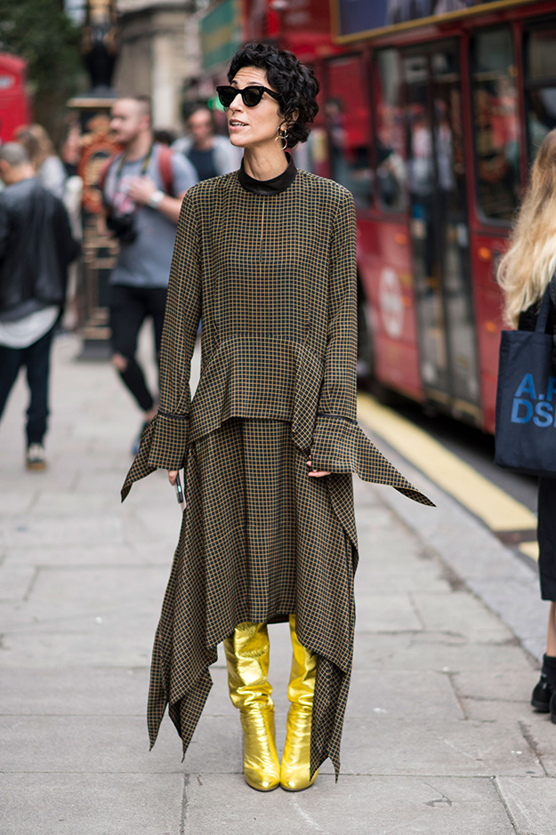 Что носят на Неделе моды в Лондоне: часть 3 (фото 5)