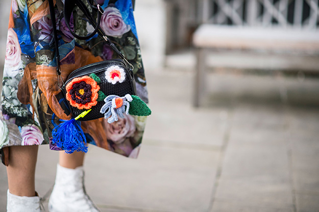 Что носят на Неделе моды в Лондоне: часть 3 (фото 16)