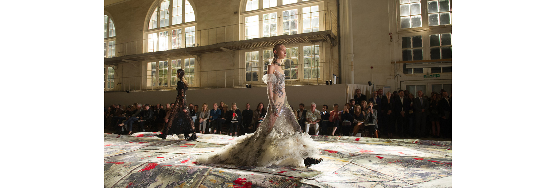 10 лучших показов недели моды в Париже (фото 4)