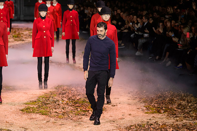 Обзор Buro 24/7: Moncler Gamme Rouge, осень-зима 2015 (фото 1)