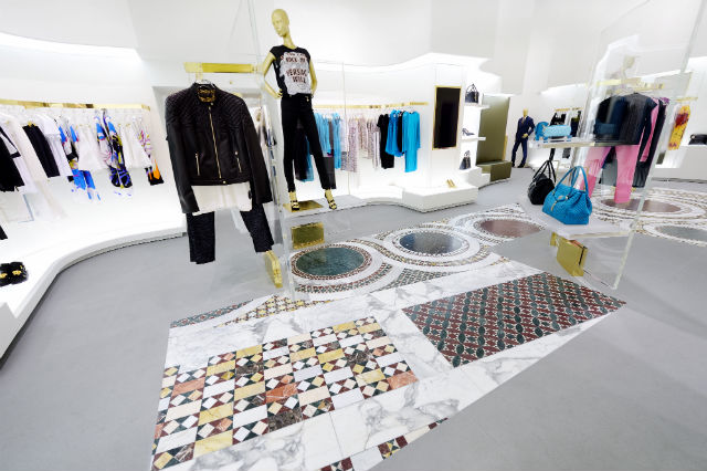 Versace открывают новый бутик в Москве (фото 2)