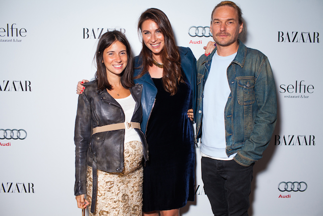 Автопортреты, selfie и воспоминания о неделе моды на вечеринке в Москве (фото 7)