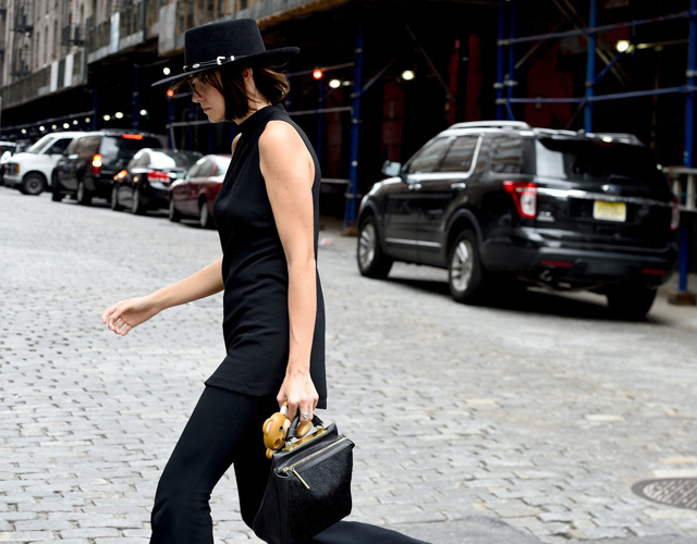 Неделя моды в Нью-Йорке весна-лето 2016: street style. Часть 2 (фото 11)