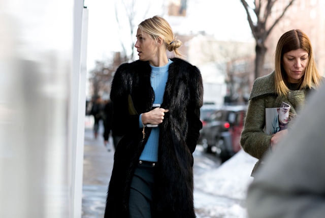 Неделя моды в Нью-Йорке F/W 2015: street style. Часть 5 (фото 9)