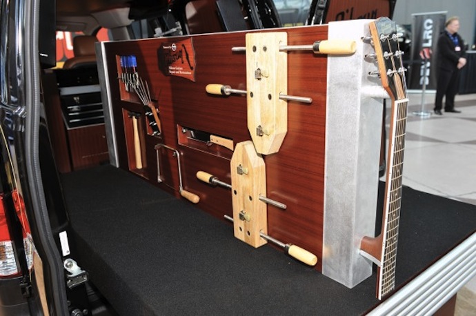 Gibson NV200 Mobile Repair & Restoration Van Gibson NV200 Mobile Repair & Restoration Van