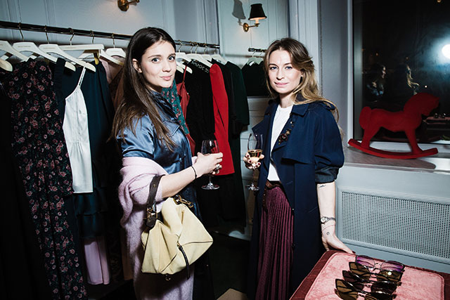 Екатерина Дарма и Анастасия Рябцова Весенний коктейль Ulyana Sergeenko (фото 15)