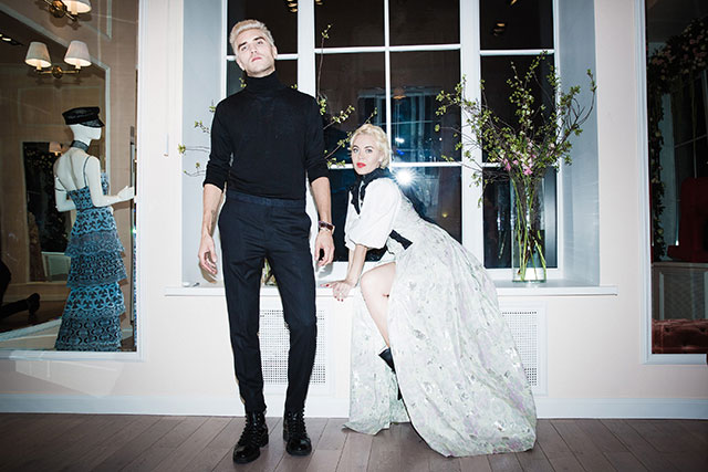 Фрол Буримский и Ульяна Сергеенко Весенний коктейль Ulyana Sergeenko (фото 5)