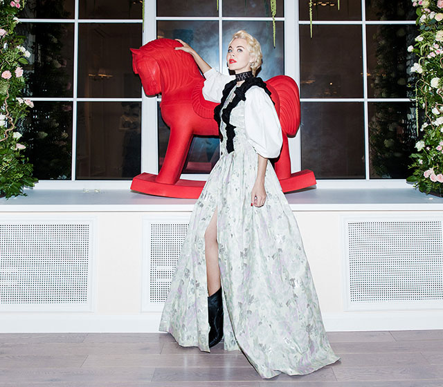 Ульяна Сергеенко Весенний коктейль Ulyana Sergeenko (фото 1)