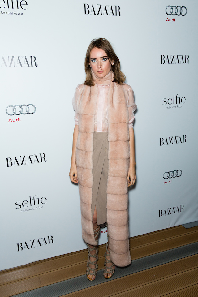 Автопортреты, selfie и воспоминания о неделе моды на вечеринке в Москве (фото 9)