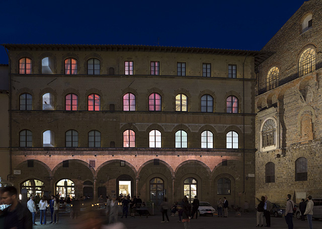 коктейль в музее Gucci Pitti Uomo как зеркало новой идеологической революции (фото 1)