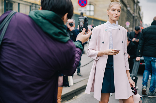 Неделя моды в Париже, осень-зима 2016: street style. Часть 4 (фото 2)