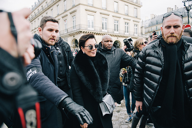 Неделя моды в Париже, осень-зима 2016: street style. Часть 4 (фото 6)